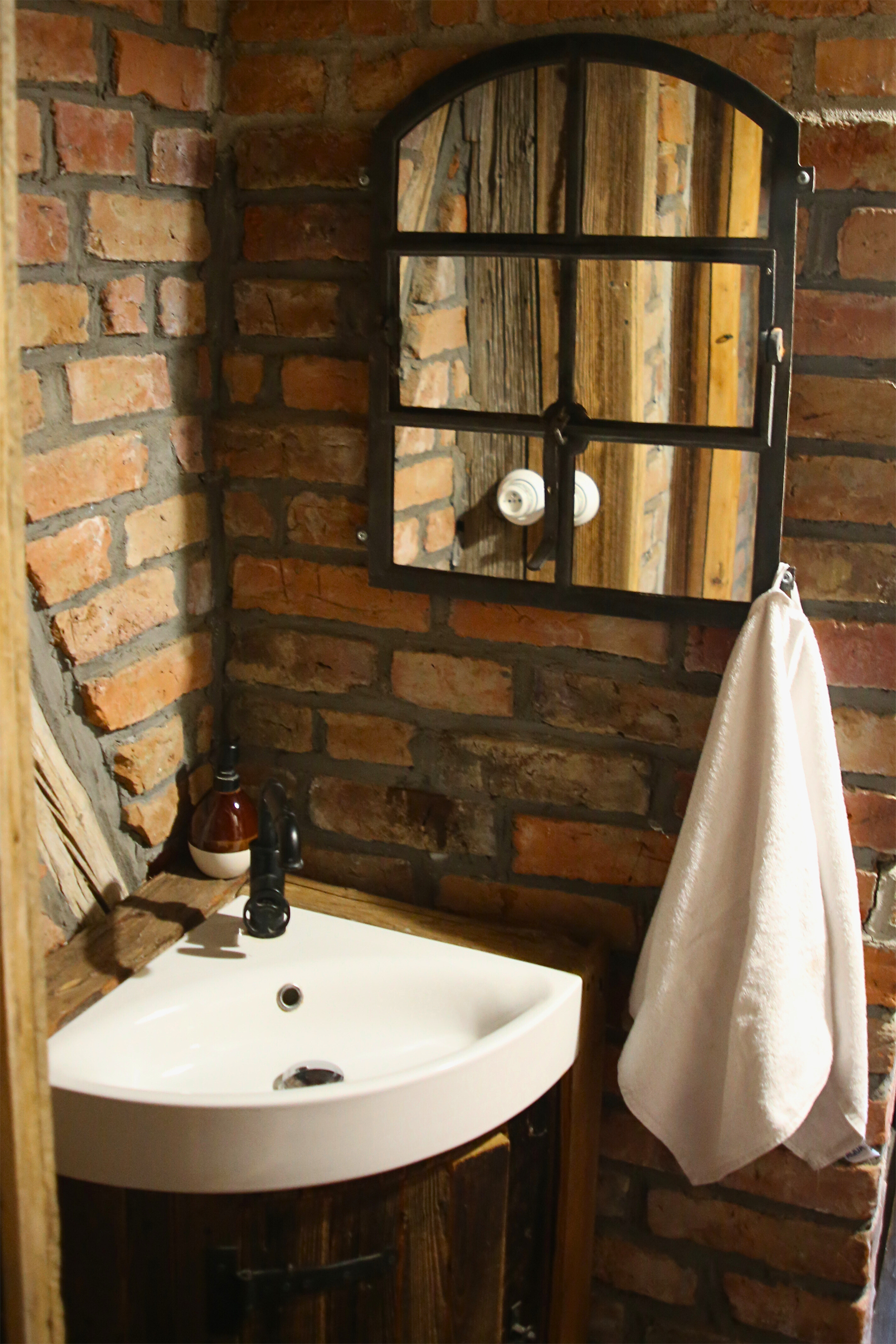 Kruzy 36 - łazienka (1)