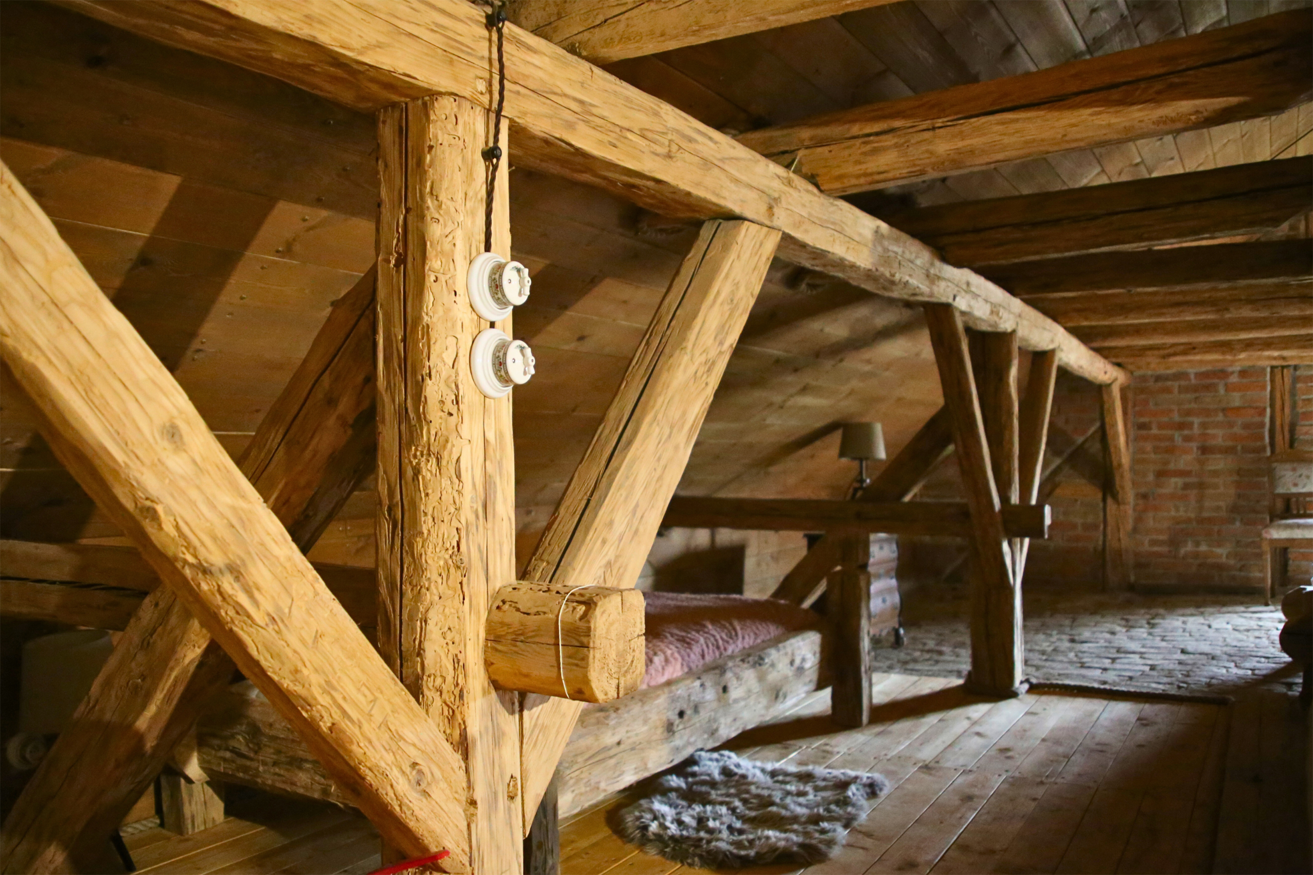 Kruzy 36 - piętro (4)